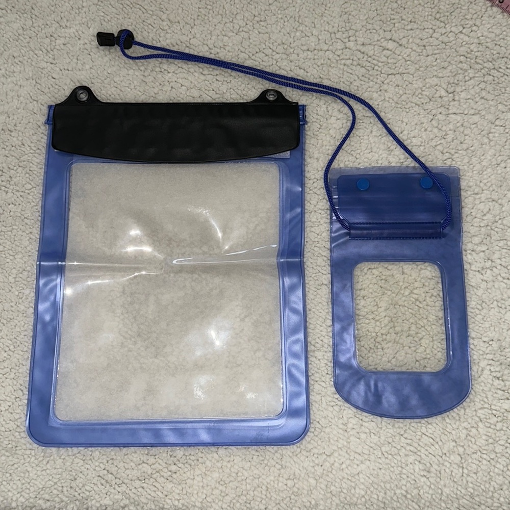 Waterproof Pouch/Case for Cell/iPhone/Smartphone and Tablet/Kindle